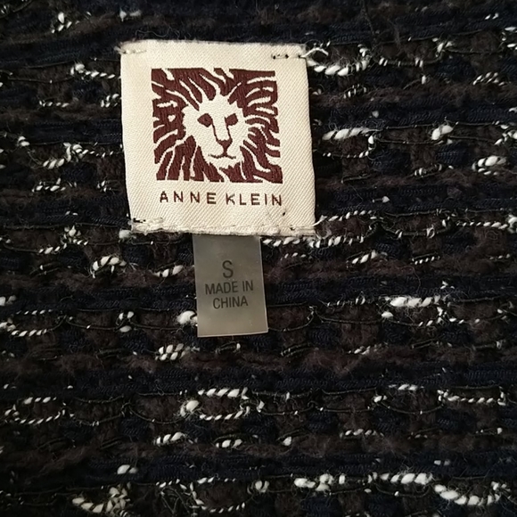 Ann Klein. Nice jacket - Picture 2 of 5